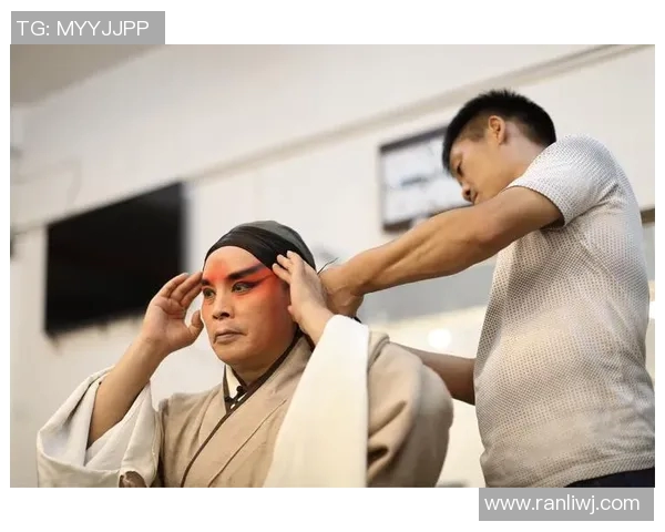 李丽专访:从街头舞者到舞台之星的成长之路与心路历程 李丽专访:从街头舞者到舞台之星的成长之路与心路历程