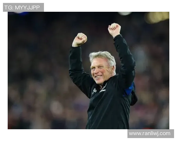 英超球队主帅因疫情隔离,替补教练临危受命带队迎战 英超球队主帅因疫情隔离,替补教练临危受命带队迎战